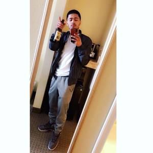 Meet your Posher, Eric